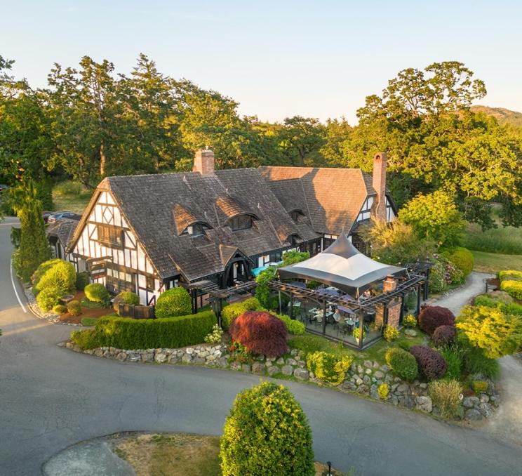 An aerial view of Fireside Grill in Victoria, BC