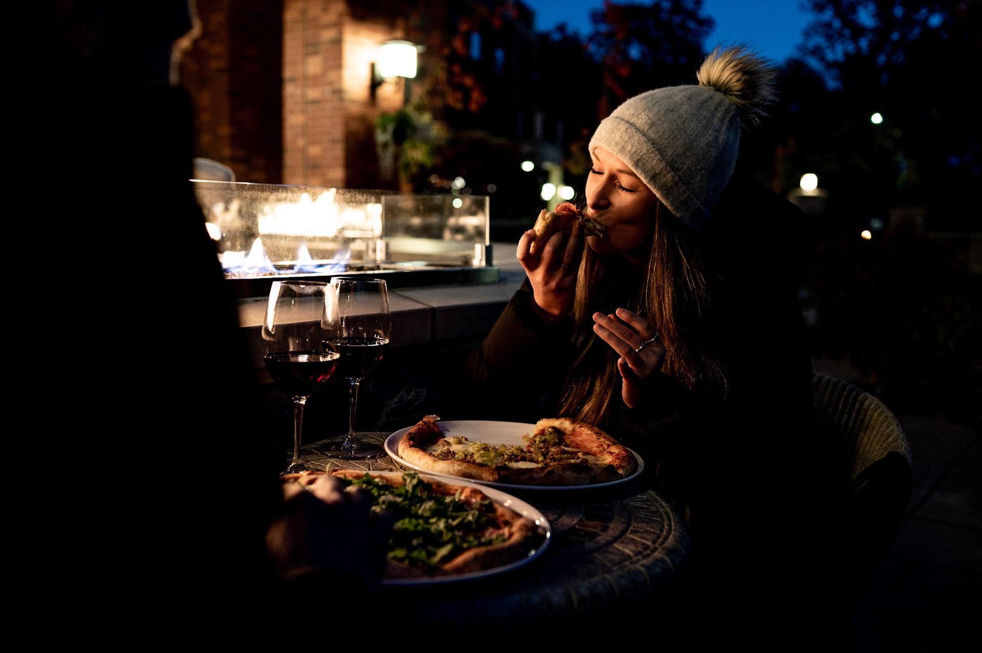 FARO Patio women eating